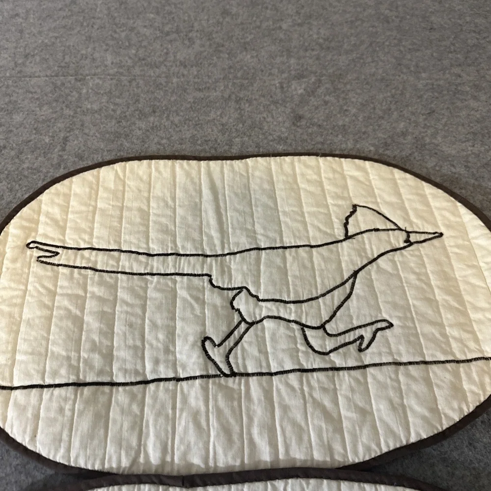 4 Handmade Quilted Oval Roadrunner Fabric Placemats Grandma Country Farmhouse